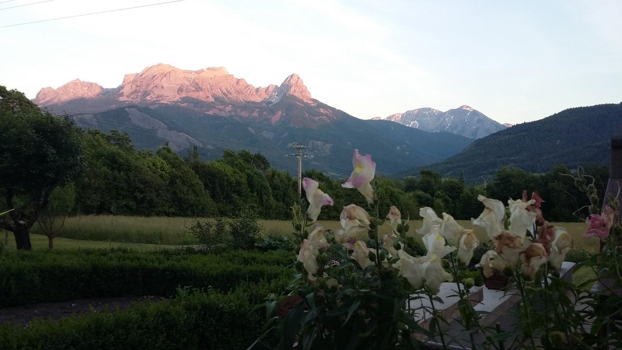 L'Escale En Ubaye Bed & Breakfast Saint-Pons  Exterior photo